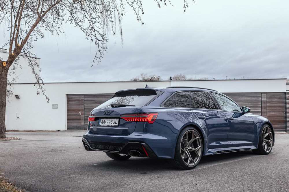 Audi RS 6 Avant performance (C8)